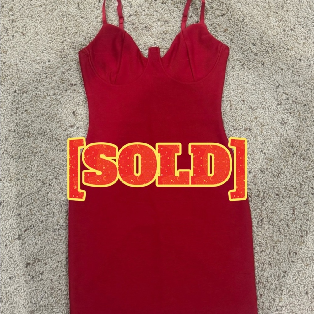 [SOLD] Fashion Nova Mini Bodycon Dress. Deep Red. X-Small. NWOT. Smoke Free.